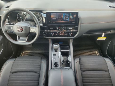 New 2026 Nissan Pathfinder Rock Creek AWD/4WD image 23