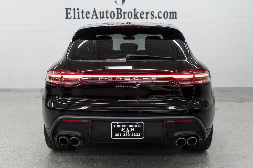Used 2023 Porsche Macan S AWD/4WD image 4