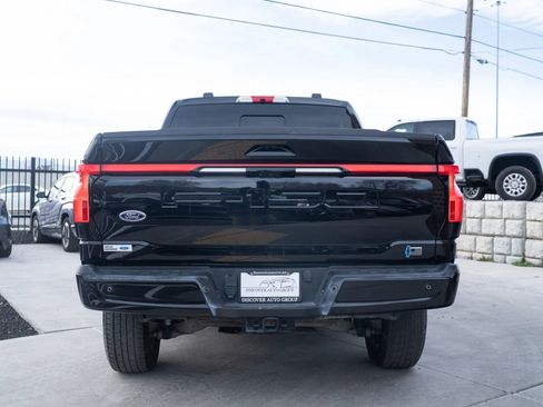 Used 2022 Ford F150 Lightning Lariat image 6