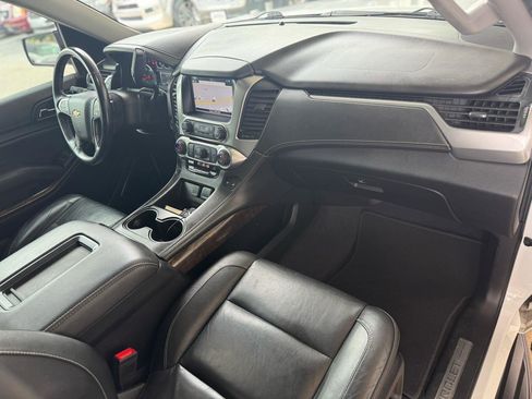 Used 2020 Chevrolet Suburban LT w/ RST Edition AWD/4WD image 20