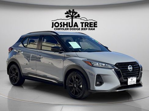 Used 2023 Nissan Kicks SR FWD image 1