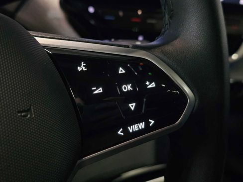 Used 2023 Volkswagen ID.4 Pro S image 27