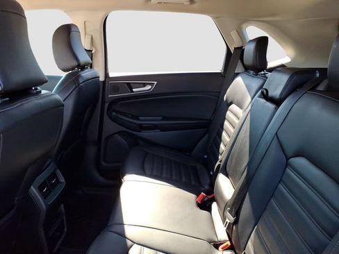 Certified 2024 Ford Edge SEL AWD/4WD image 9