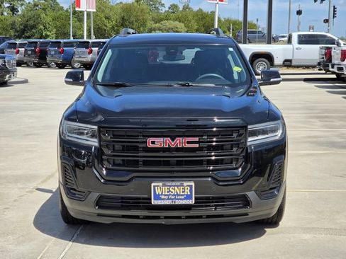 Used 2021 GMC Acadia SLE w/ Driver Convenience Package FWD image 2
