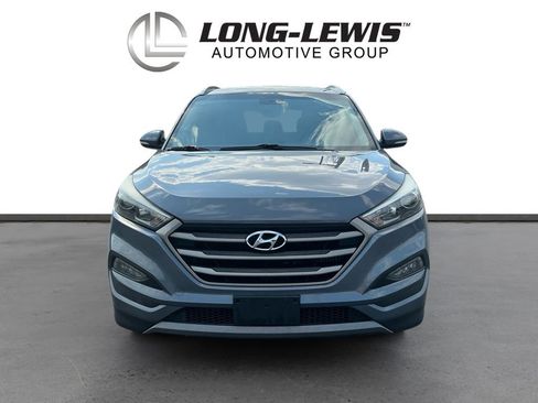 Used 2016 Hyundai Tucson Sport image 11