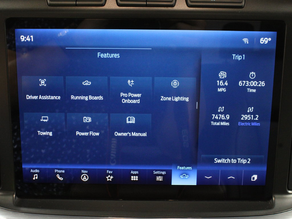 Used 2023 Ford F150 4x4 SuperCrew Hybrid image 33