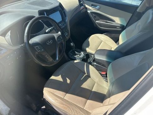 Used 2015 Hyundai Santa Fe GLS w/ Option Group 03 FWD image 18