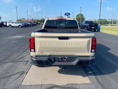 Used 2024 Chevrolet Colorado Trail Boss w/ Safety Package AWD/4WD image 4