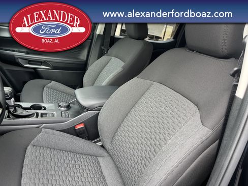 New 2025 Ford Ranger XLT w/ FX4 Off-Road Package image 13