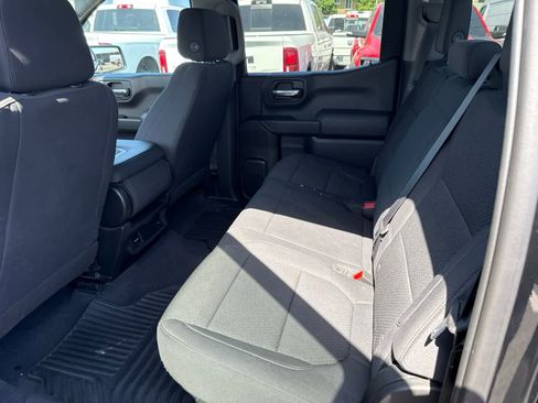 Used 2020 Chevrolet Silverado 1500 Custom w/ Custom Value Package RWD image 22