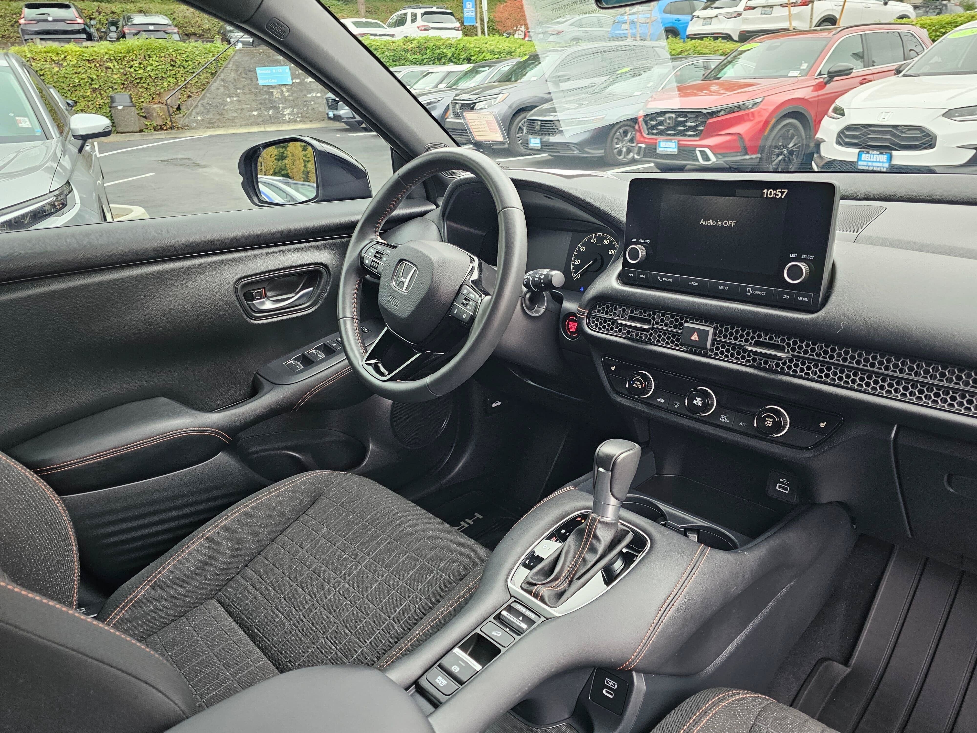 Used 2024 Honda HR-V Sport image 10