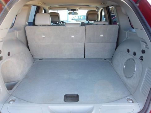 Used 2011 Jeep Grand Cherokee Laredo image 22