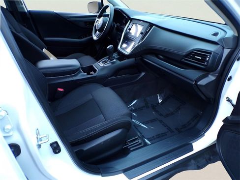 Used 2021 Subaru Outback 2.5i image 7