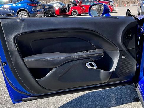 Used 2018 Dodge Challenger R/T Plus image 22