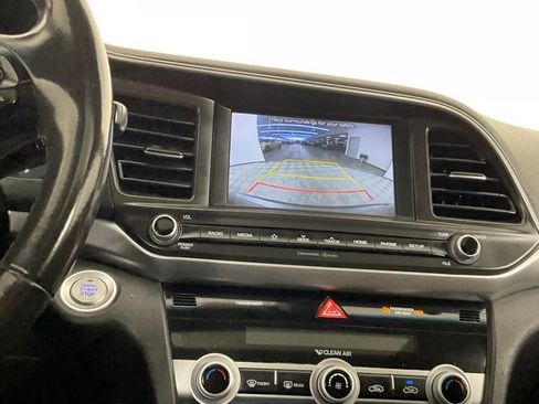 Used 2020 Hyundai Elantra Value Edition w/ Cargo Package (C1) FWD image 21