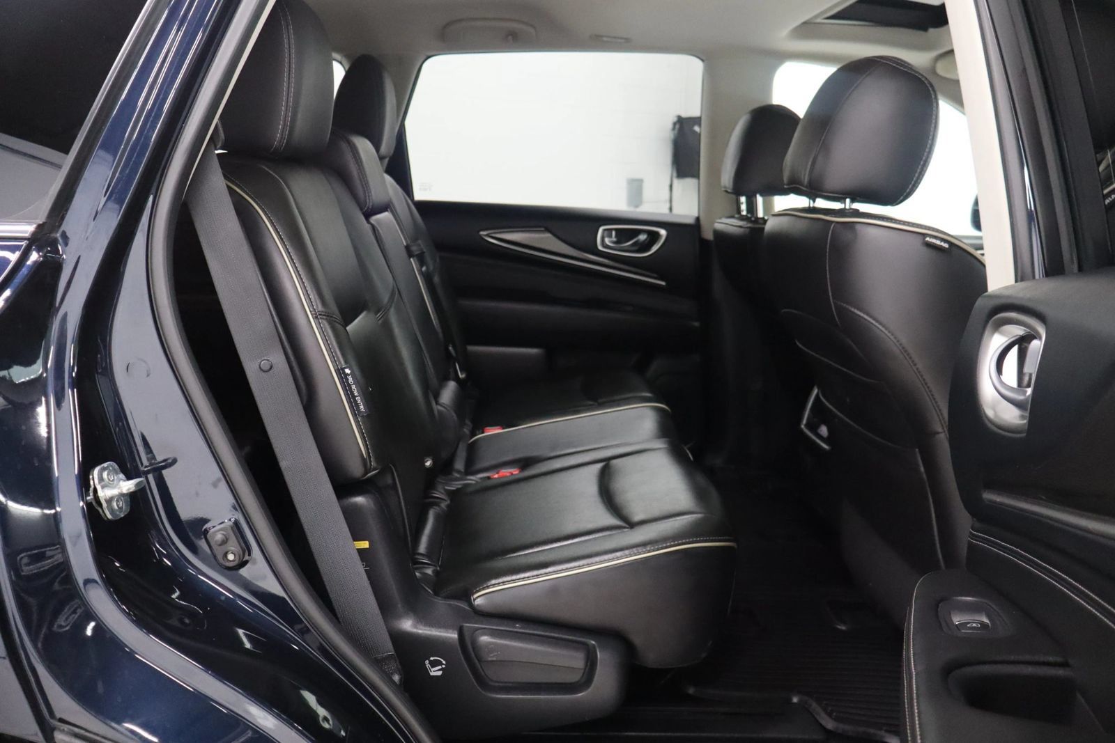Used 2019 INFINITI QX60 Pure AWD/4WD image 22