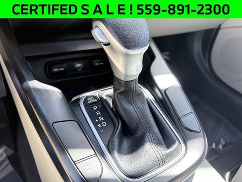 Certified 2025 Kia Soul LX w/ LX Technology Package FWD image 19