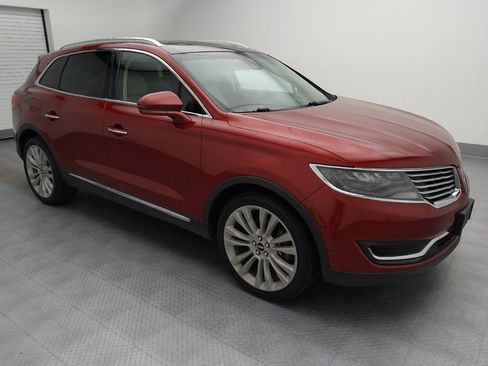 Used 2016 Lincoln MKX Reserve w/ Luxury Package image 11
