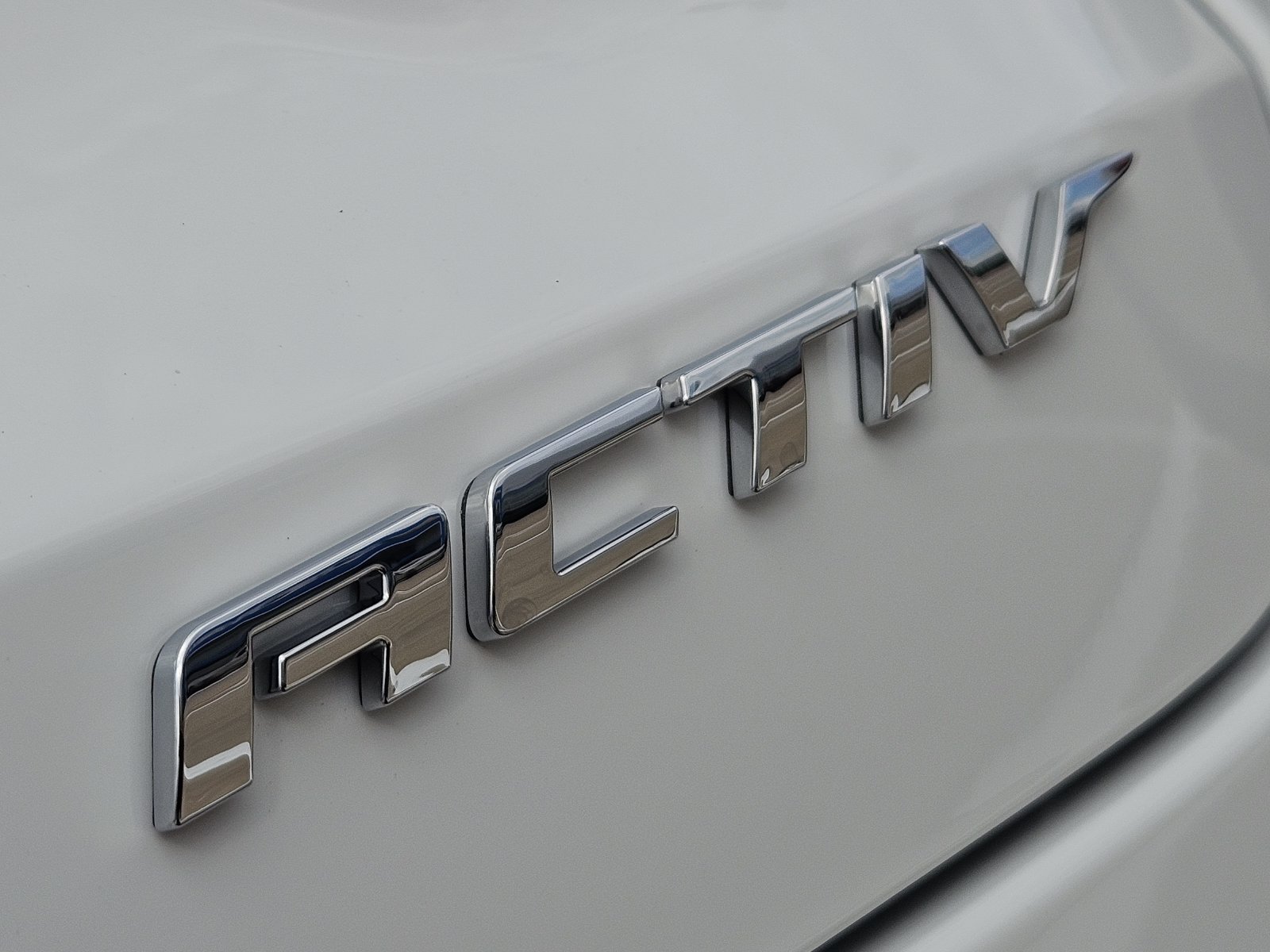 New 2026 Chevrolet Trax ACTIV w/ Driver Confidence Package FWD image 14