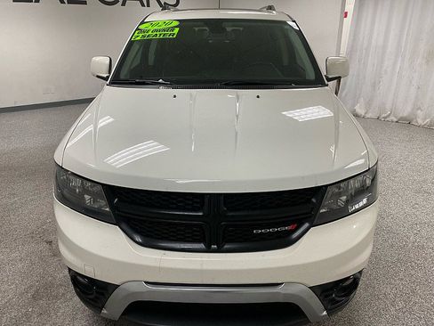 Used 2020 Dodge Journey Crossroad image 2