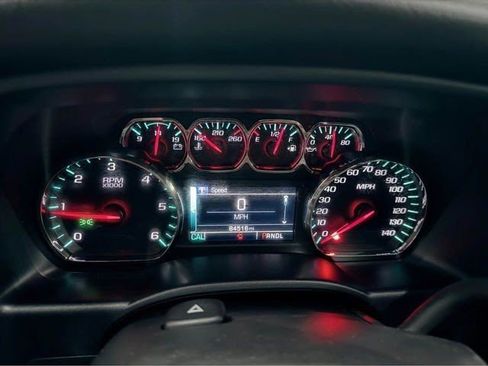 Used 2017 Chevrolet Silverado 1500 LT w/ All Star Edition image 4