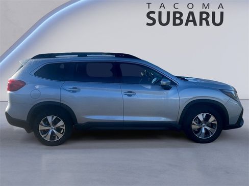 Certified 2024 Subaru Ascent Premium w/ Convenience Package image 6