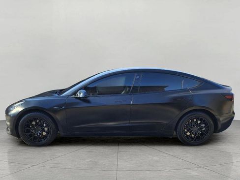 Used 2018 Tesla Model 3 Long Range image 7