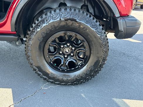 Certified 2021 Ford Bronco First Edition image 22