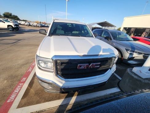 Used 2019 GMC Sierra 1500 Limited w/ Sierra Convenience Package image 2