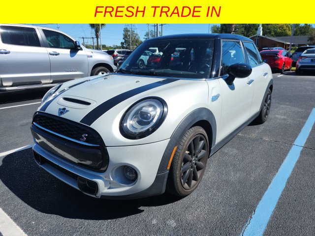 Used 2020 MINI Cooper S FWD image 1