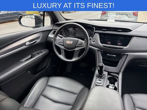Used 2022 Cadillac XT5 Luxury image 10