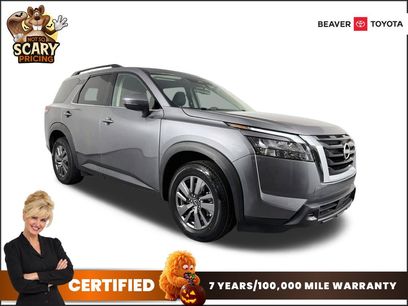 Used 2025 Nissan Pathfinder SV