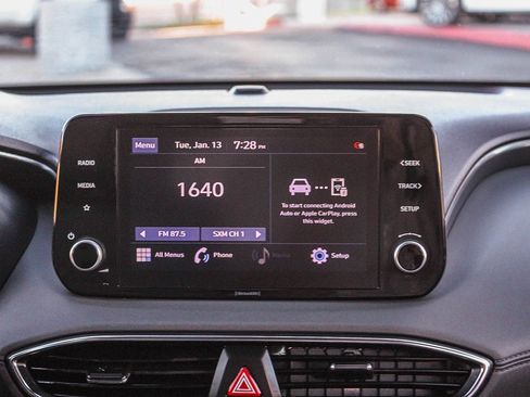 Certified 2022 Hyundai Santa Fe SEL w/ Convenience Package image 16