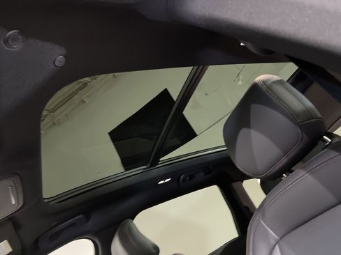 New 2024 Lincoln Nautilus Premier w/ Equipment Group 102A image 27