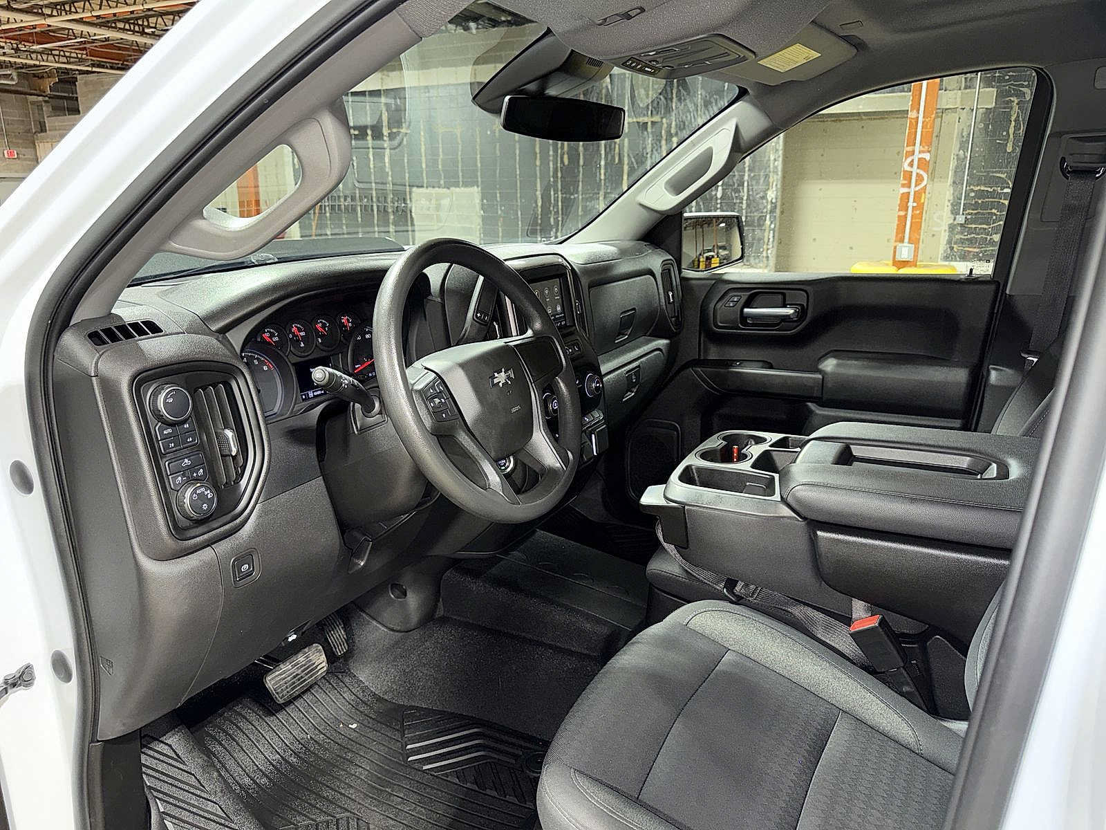 Used 2022 Chevrolet Silverado 1500 Custom Trail Boss AWD/4WD image 30