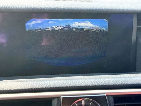 Used 2019 Lexus IS 300 image 15