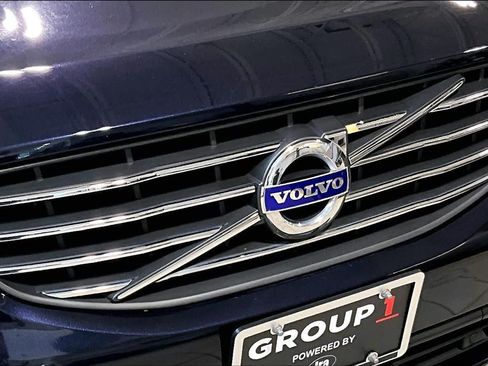 Used 2016 Volvo XC60 T6 w/ Climate Package AWD/4WD image 30