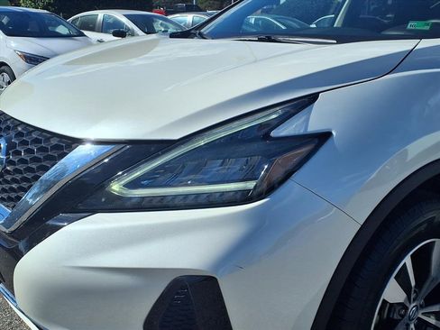 Used 2022 Nissan Murano S image 3
