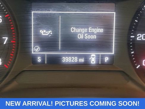 Used 2021 Chevrolet TrailBlazer LT w/ Driver Confidence Package FWD image 19