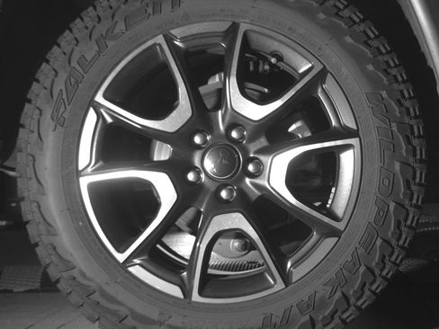 Used 2025 Jeep Compass Trailhawk image 15