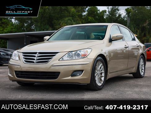 Used 2011 Hyundai Genesis 3.8 RWD image 1
