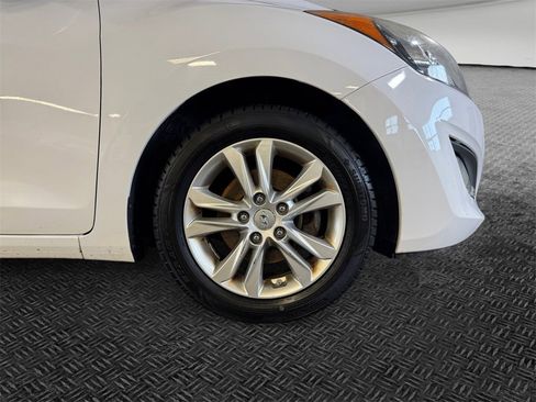 Used 2013 Hyundai Elantra GT image 11