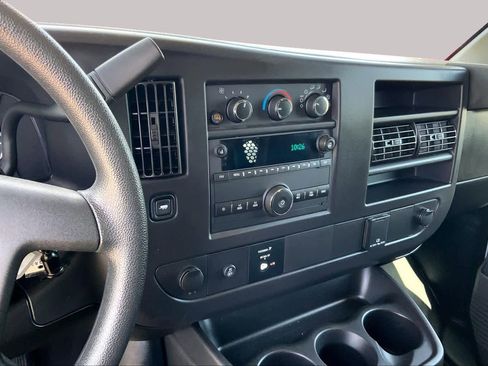 Used 2024 Chevrolet Express 2500 w/ Driver Convenience Package RWD image 6