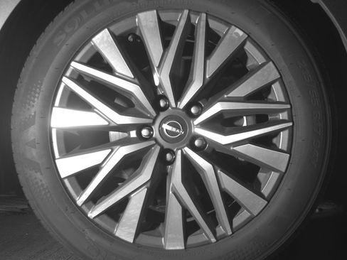 Used 2025 Nissan Altima 2.5 SV image 13