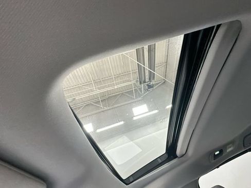 Used 2019 Honda Odyssey EX-L image 17
