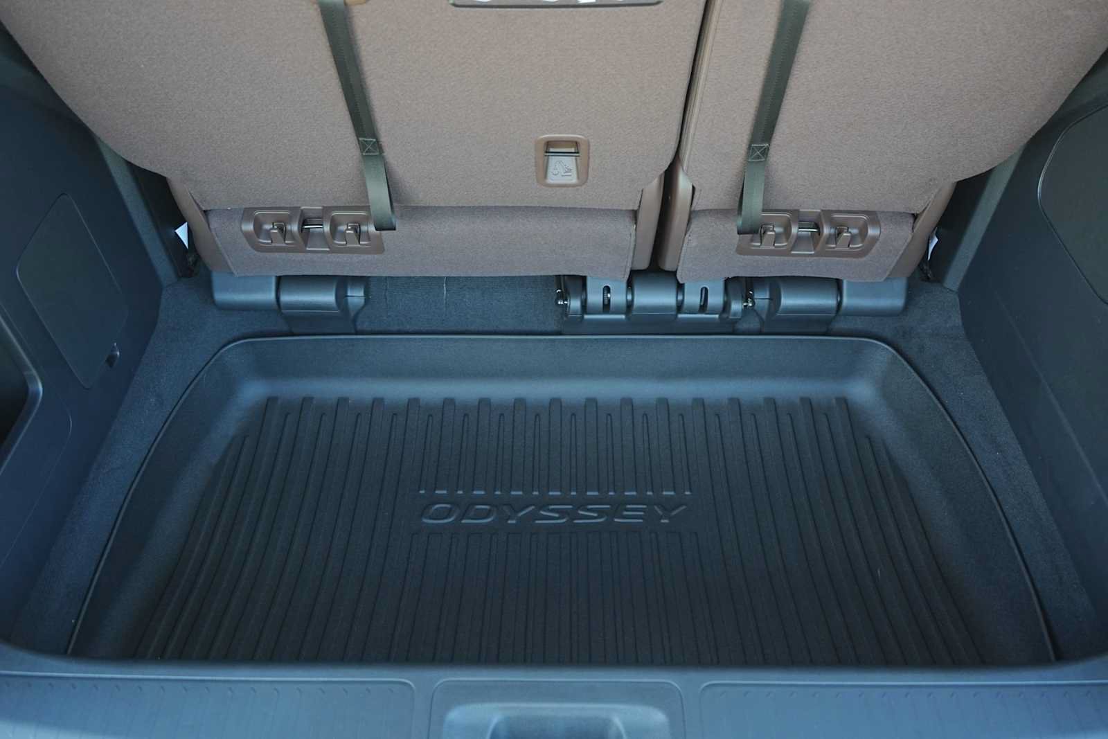 New 2027 Honda Odyssey Touring image 20