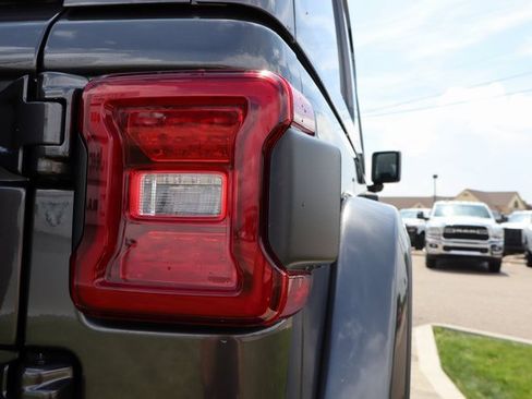 New 2025 Jeep Wrangler Sahara image 36