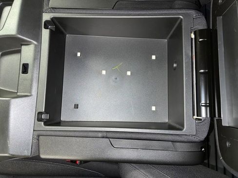 Used 2023 GMC Sierra 1500 Elevation image 25