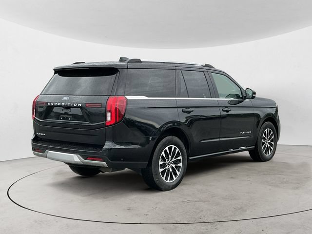 Used 2025 Ford Expedition Platinum AWD/4WD image 5