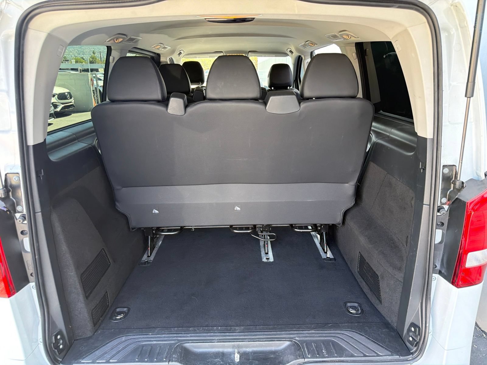 Used 2023 Mercedes-Benz Metris Passenger image 11